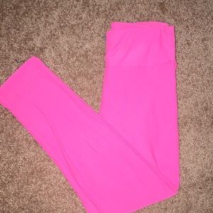 Neon pink capris leggings